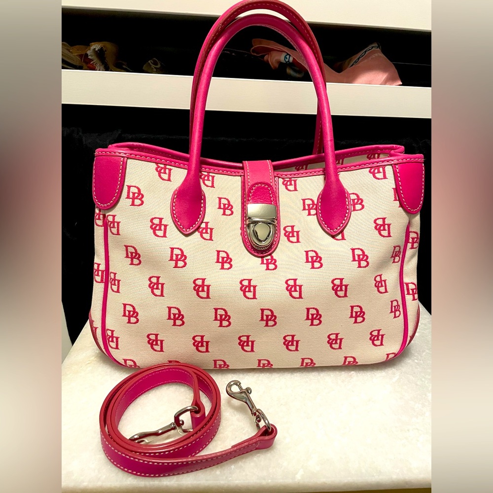 Dooney & Burke satchel bag